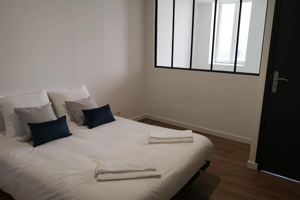 Le Duplex Des Quais Apartment Blois Exterior photo